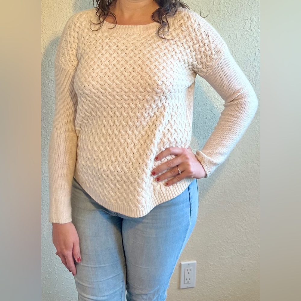 Acrylic Sweater Light Pink Size M (8-10)